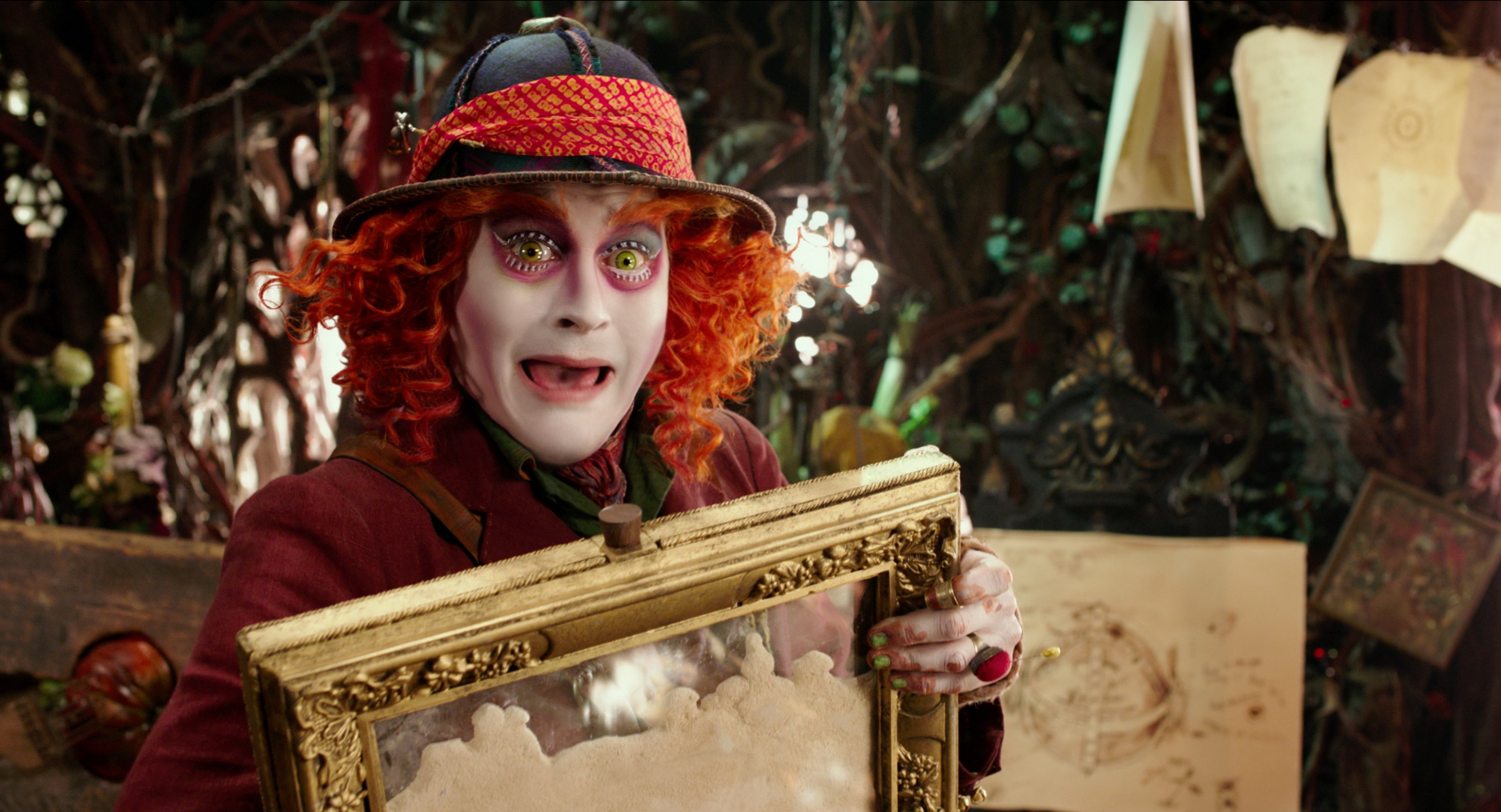 AliceThroughTheLookingGlass573ba2a905f29